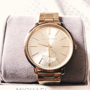NWT Michael Kors Gold MK3500 Watch